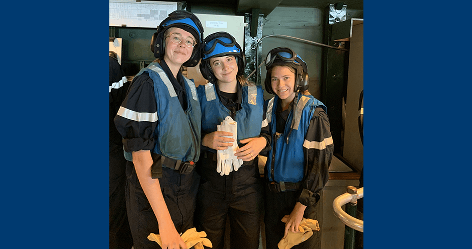 Etudiants HEC Paris sur porte-avions Charles-de-Gaulle - mai 2022