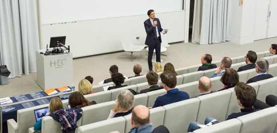 Les échanges en présentiel et le réseau, atouts du programme online ICCF@HEC Paris - HEC Paris 2016